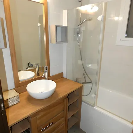 Casa vacanze L'oustal De 2 *